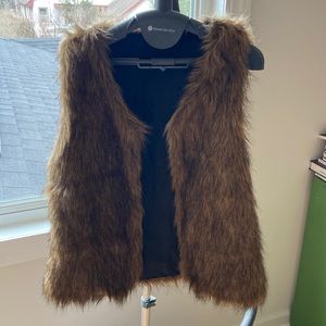 Fur Vest.